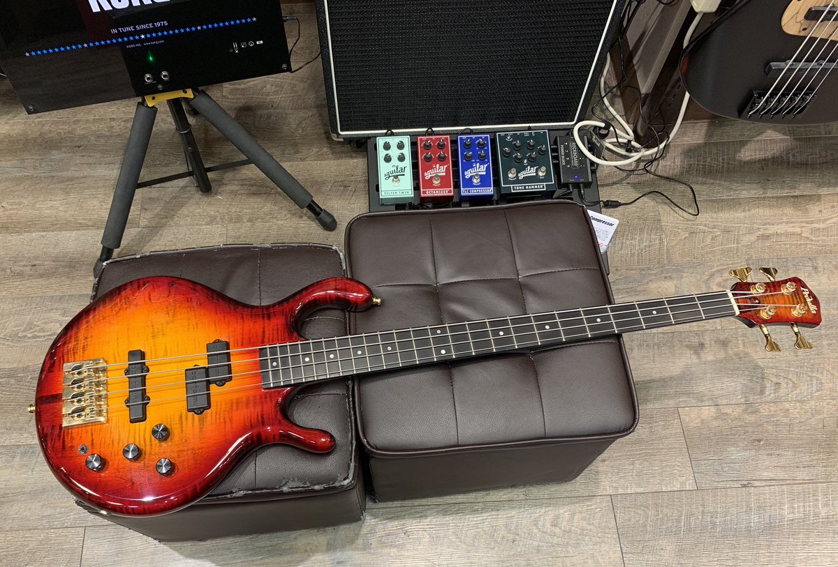 心斎橋店】Pedulla MVP4 Vintage Cherry Sunburstのusedが入荷っ