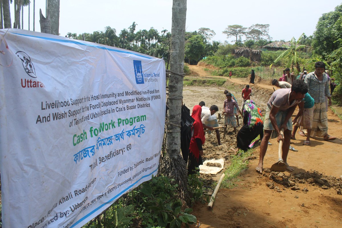 OrgUttaran's tweet image. With the help of @IRWorldwide, @OrgUttaran has supported the #vulnerable people of Forcibly Displaced Myanmar Nationals (#FDMNs) and the #hostcommunity with #livelihood #support.They were provided cash support in exchange of labor work for their livelihood improvement.