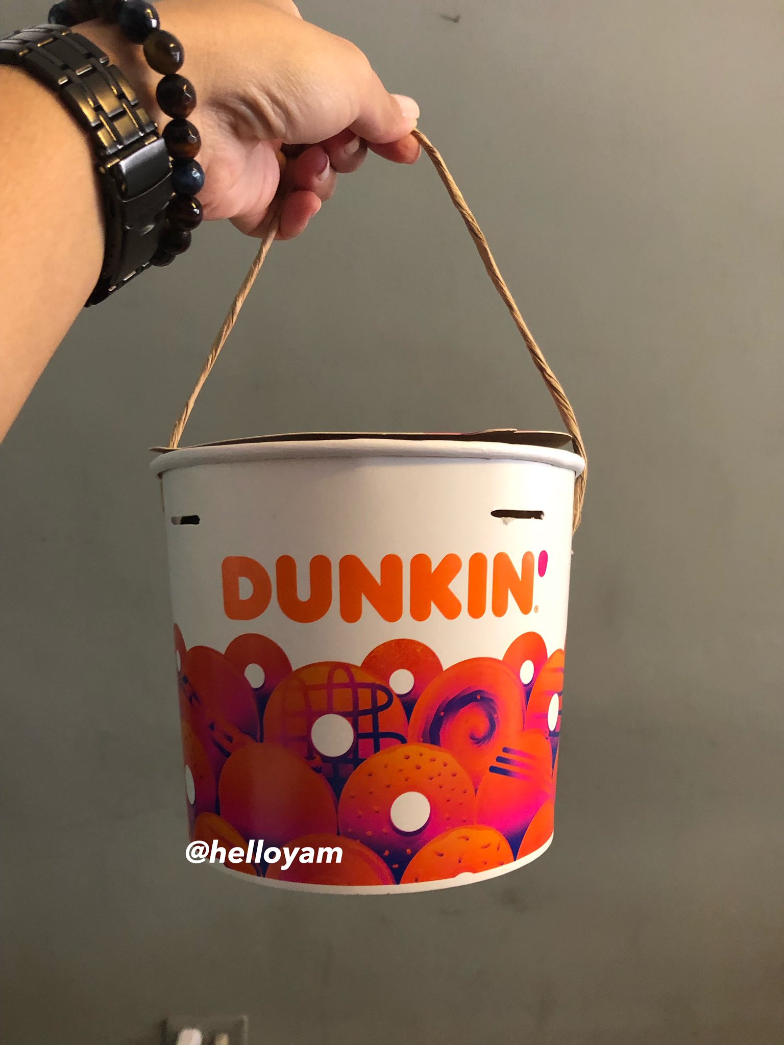 Dunkin Donuts Munchkins Cup