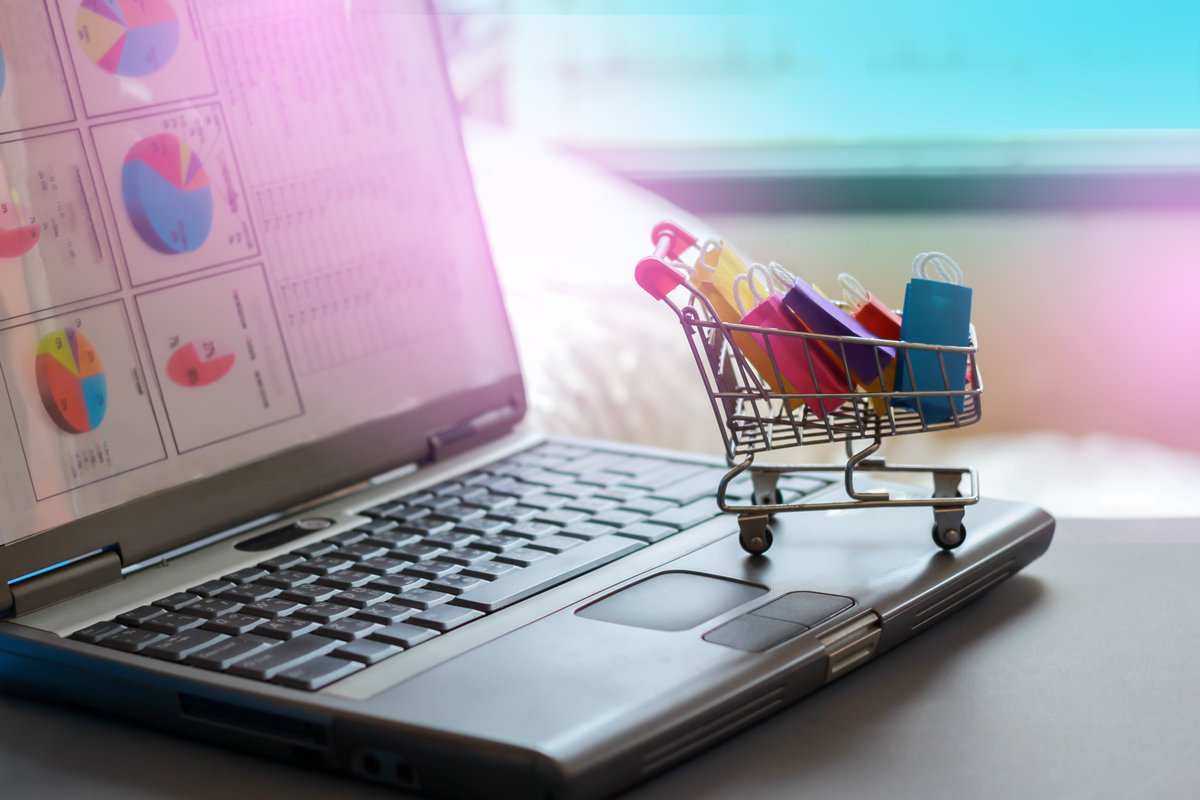 vs_sistemas's tweet image. ¿Sabes cuál es el importe medio de tus tickets de venta? ¿Y el producto que más se vende según el día de la semana? Con este análisis podrás mejorar tu competitividad #VSSistemas #ventas #retail #businessintelligence lnkd.in/dTUP3Au