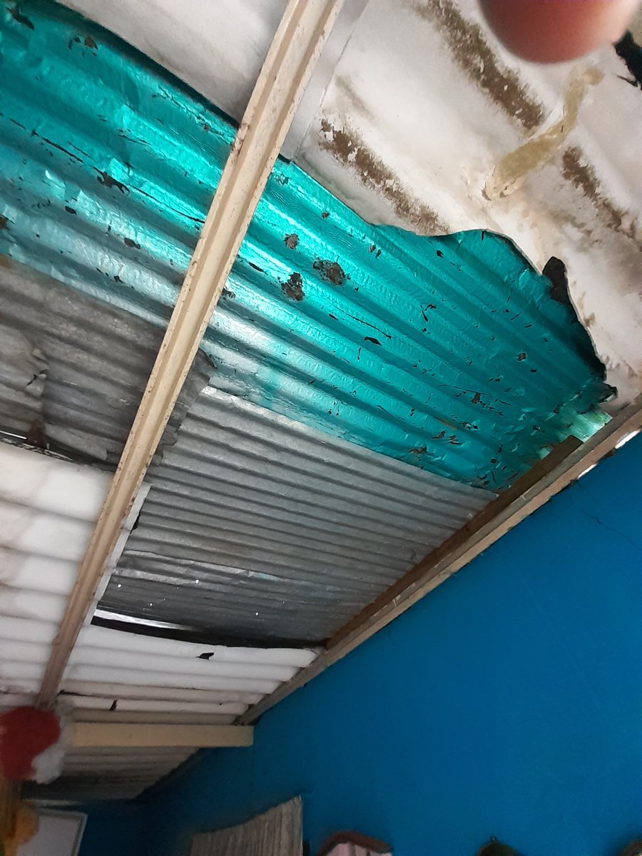 coa_30's tweet photo. @NicolasMaduro Señor Presidente Mi Nombre es Nancy Antoima y Estoy Necesitando de Su Ayuda, ya que en el Estado Anzoategui Nadie Puede Solvertar el Caso que me Perjudica a mi y a mi Familia.. Debido a las fuertes Precipitaciones del 2019 todo se me ha venido abajo afectando toda mi Vivienda. https://t.co/tRUPamUpJW