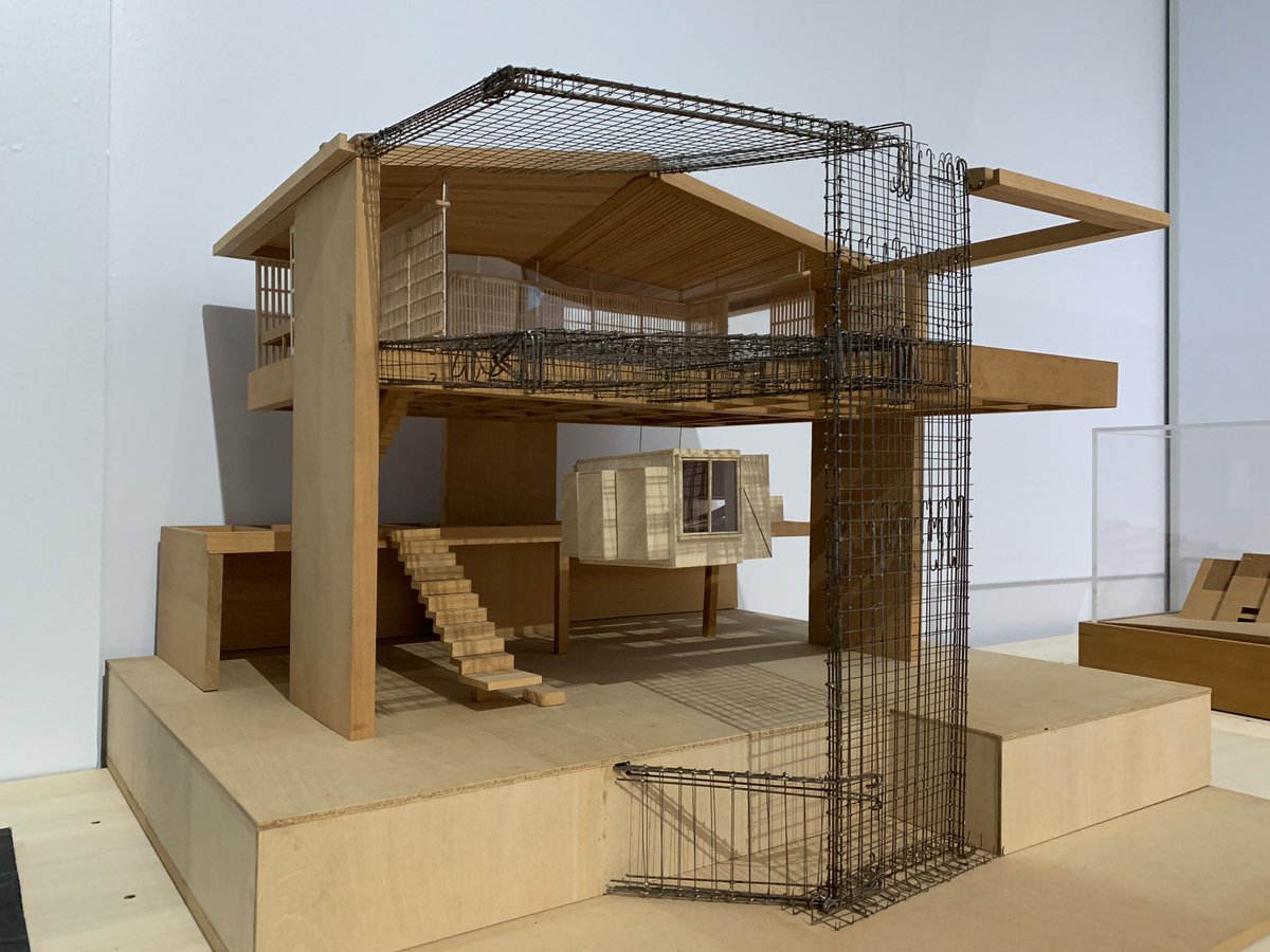 Masatatsu Nakamura 建築倉庫ミュージアムで開催中の構造展を見てきた 建築家と構造家の関係は ゲームなりの インタラクティブな映像作品を作る上でのディレクターとプログラマーの関係に似てるように思う 実装の側から意匠にアプローチする面では構造家と