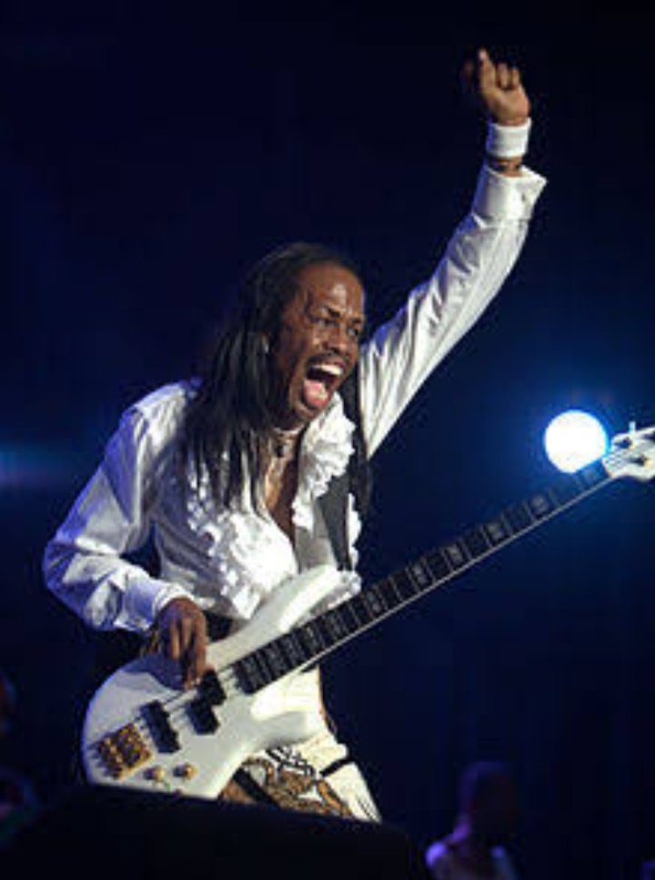  Happy birthday Verdine White. 
Bass player of Earth Wind and Fire and man of style. 