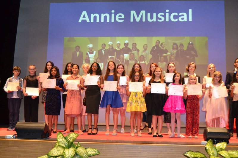 GreenfieldIntS's tweet image. We have well- rounded students who succeed beyond the classrooms. This moment belongs to @GCSPerforming Arts students, whose dedication and achievements we celebrated at the Prism Awards ceremony. 
#behappybegcs #InspiringYoungMinds #ProudlyTaaleem #AllForTheLoveOfLearning