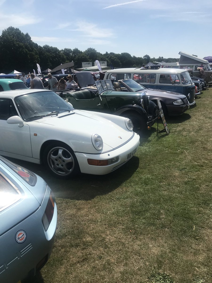 SDPSArchitects's tweet photo. Pete having a day in the sun, taking his @Porsche 911 to a charity event. https://t.co/bAIGkKR1ni