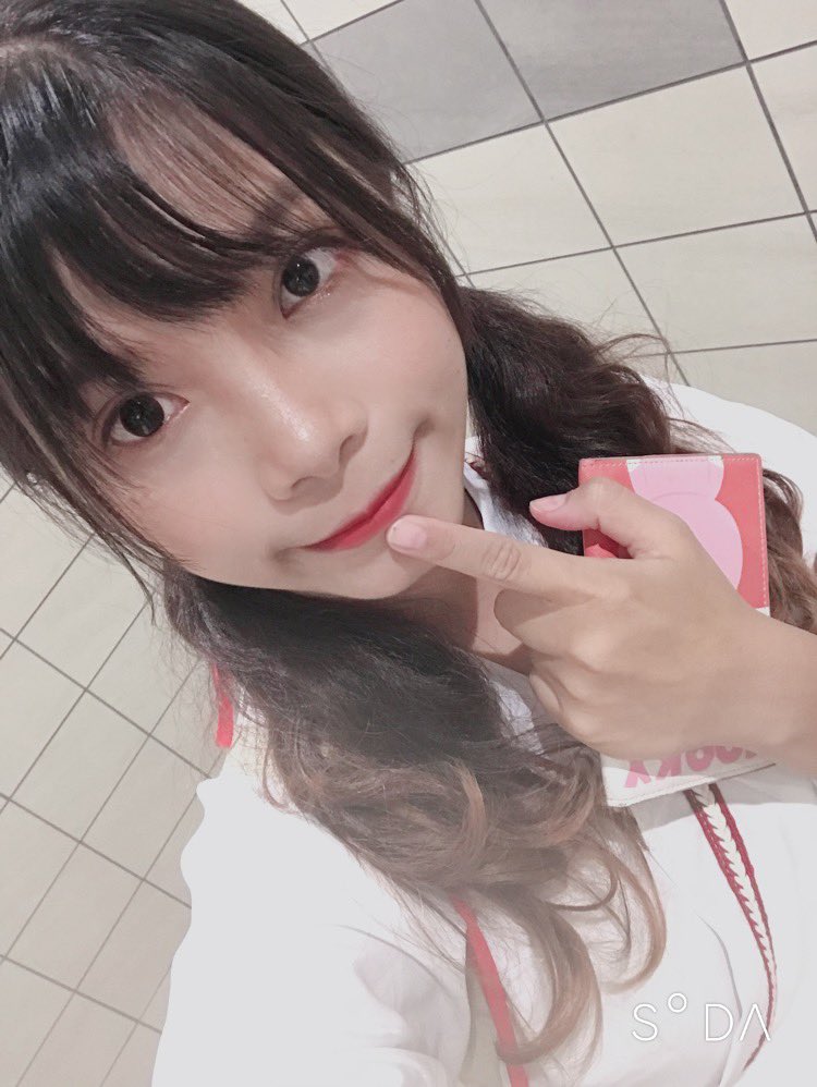 Polaris_Rin's tweet image. 雨が降って、眠いよね💤
#PolarisIdolGroup #ポラリスアイドルグループ #ポラリスベトナム #PolarisidolVN 
#ベトナムアイドル  #ベトナム #日本 
#あいまつ   #関東・甲信越Cエリア #審査員特別賞