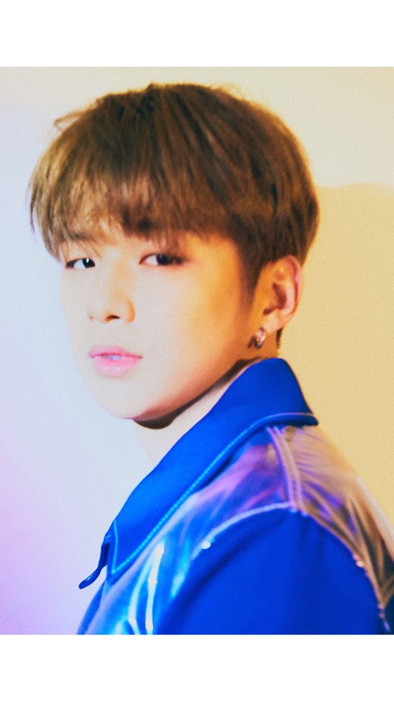norang1210's tweet photo. 드디어울멈무가데뷔하지
#강다니엘_뭐해_6시
#KANGDANIEL_뭐해 https://t.co/g3SIGtqpWo
