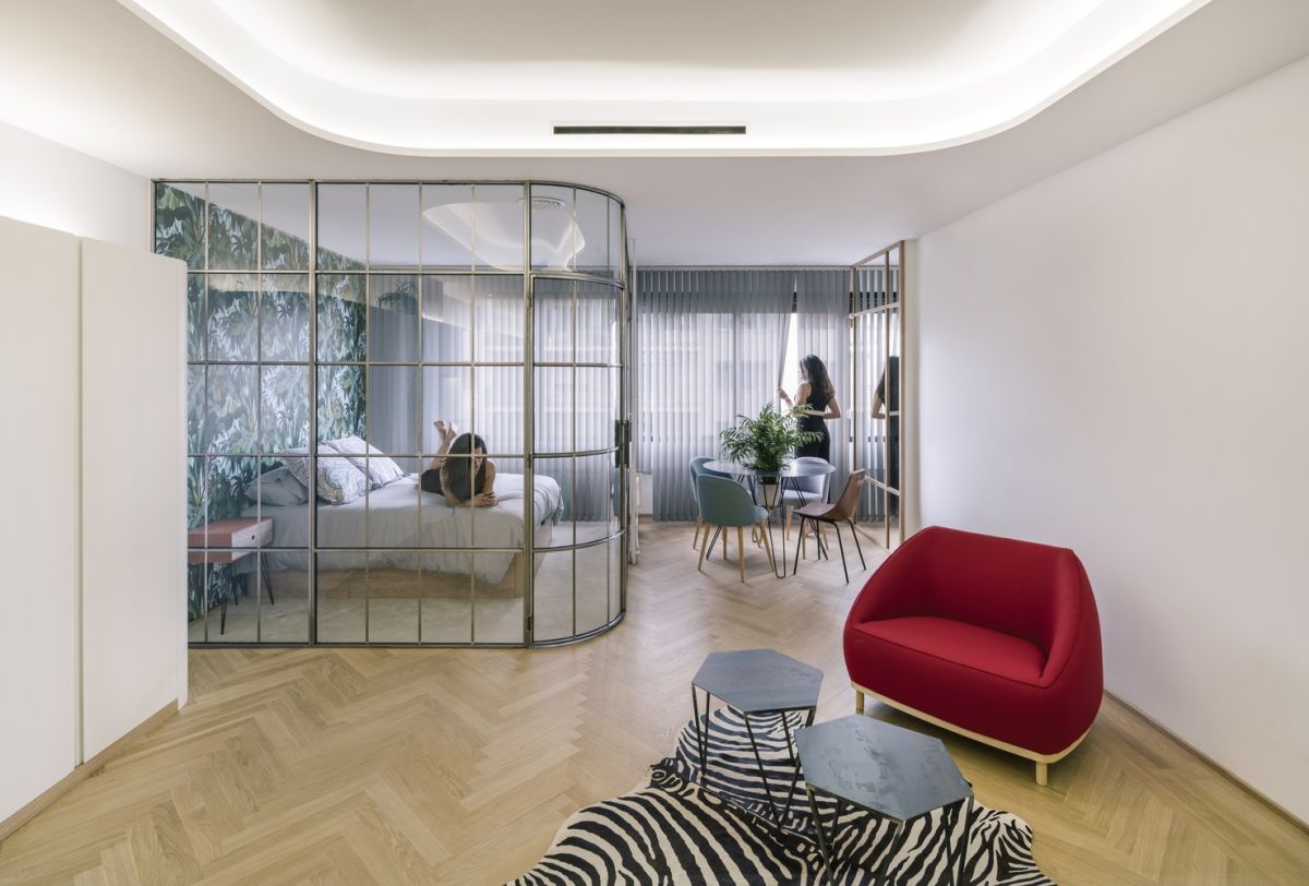 homeditcom's tweet image. Luxury Madrid Apartment Designed By architects at Fast and Furious Production Office #interiordesign