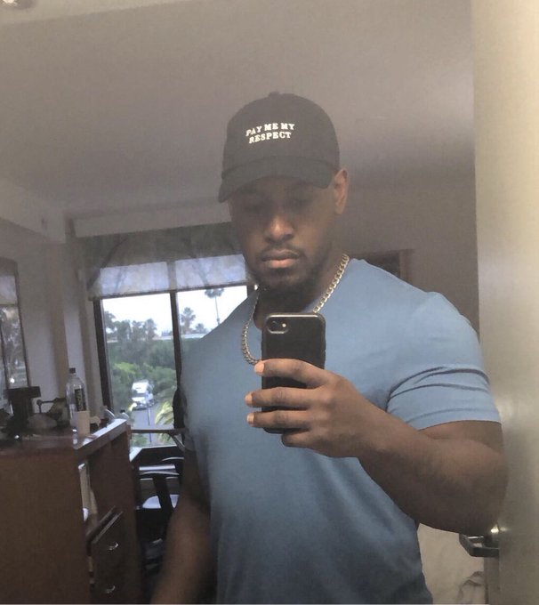 When they say I&rsquo;m insecure, I&rsquo;m like 🤷🏾&zwj;♂️🙃 https://t.co/xxU38sS54G