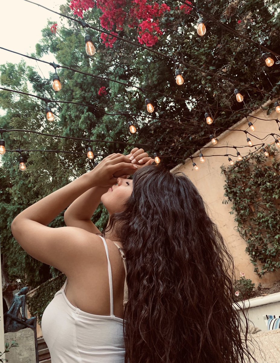 updates 📷 | #CamilaCabello โพสต์รูปลง Instagram ของเธอค่ะ🌹