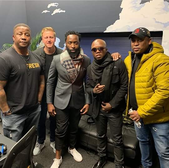 tmokoallo's tweet photo. If they start a Radio Station together, Game Over!🙌 @DJFreshSA @GarethCliff @djsbu @iamtbotouch @robertmarawa https://t.co/clVVEifYAm