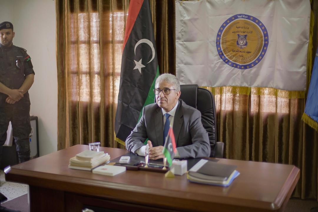 FathiAliGov's tweet photo. His Excellency the Interior Minister Mr. Fathi Bashagha attends the graduation ceremony of the first cohort at the Police Training Institute in Nalut. 

#Libya #Tripoli 
#Ministry_of_Interior
#Media_Office_Ministry_of_Interior https://t.co/C8rAJA3CFS