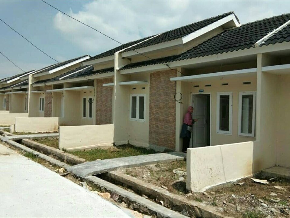 bebeb_mell's tweet photo. BALIKA RESIDANCE ....
RUMAH SUBSIDI TANPA DP ..
CICILAN FLAT 1JUTAAN SAMPAI LUNAS !!
INFO LENGAP SILAHKAN WA MELY 081315556419 https://t.co/WmweoIDJMy