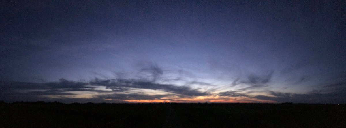 thejakewhiteley's tweet photo. My panoramic view last night at #WillowTreeFen โฆ@LincsWildlifeโฉ - kudos to the kindly guardian of the gate for allowing me an extra 10 mins after his full day of harvesting & planned 5.00am start!... ๐๐๐ป๐๐ป https://t.co/9RoH0Aw0OV