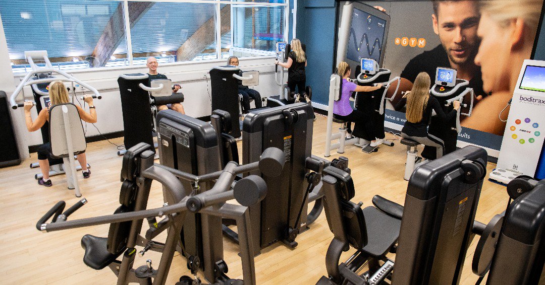 JohnWarnerSC's tweet photo. Take a look at these 10 reasons to train using the eGYM! #ThursdayThoughts https://t.co/23AMflQFWr