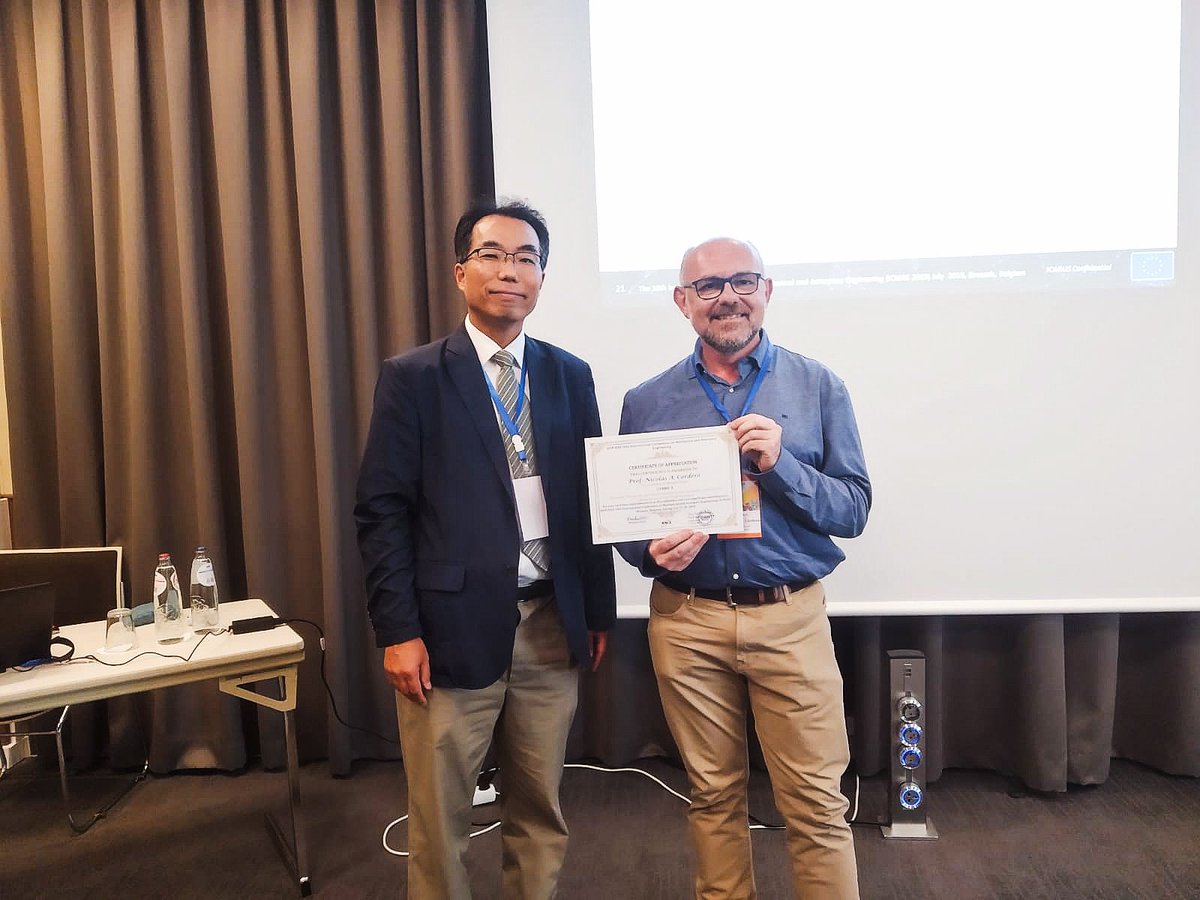 Yesterday our colleague Prof. Nicolás Cordero has just presented ICARUS and ICARUS-SW projects at #ICMAE 2019 in Brussels 🇧🇪

<a href="/ICARUS_ALLOYS/">THE ICARUS PROJECT</a>
 #H2020 #FETopen #AdvancedMaterials #Aerospace #ICARUSalloys #ResearchImpactEU  #InvestEUResearch #EUProjectsResults