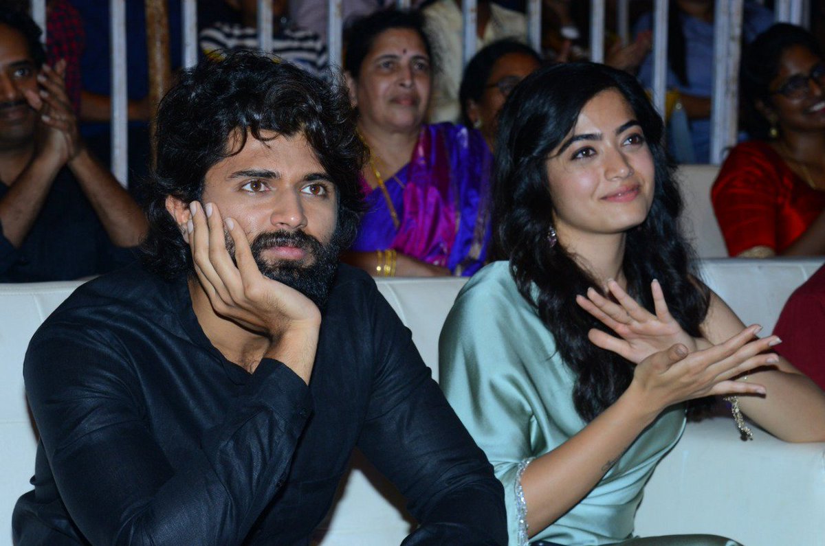 iamRashmika_Fan's tweet photo. @iamRashmika Pics From Yesterday's #DearComradeprereleaseevent In Vizag😍

#RashmikaMandanna ❤❤ https://t.co/U7SLmZH1f8