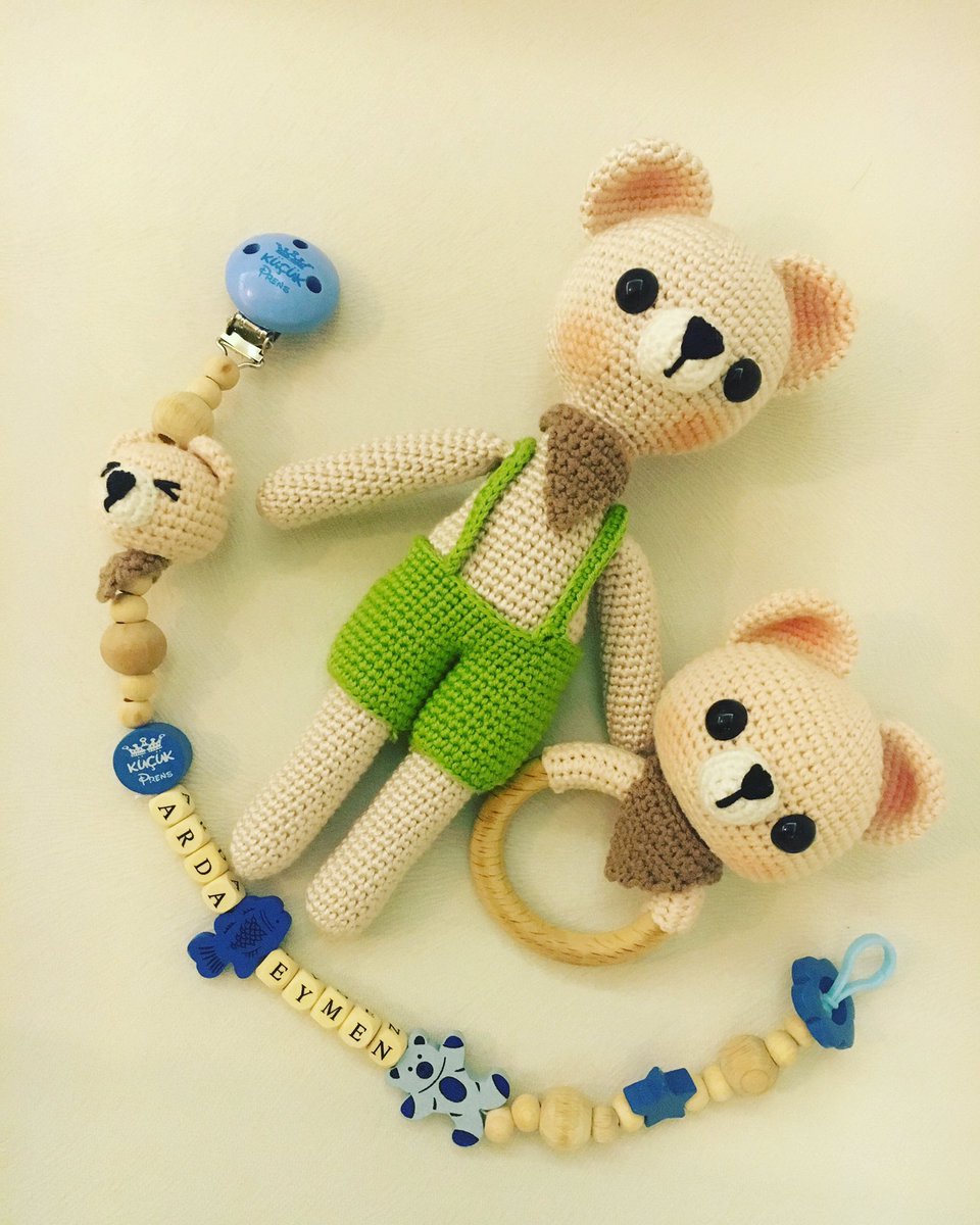 Siparişimiz hazır😊 Mutluluk götürsün minik bebişe 
#sağlıklıoyuncaklar
#mutluolsunçocuklar
#Amigurumi
#yıkanabilir
#organik #amigurumi #amigurumis #uykuarkadaşım #amigurumidolls #amigurumibebek #amigurumilove #amigurumidoll #emzikzincirtakımı