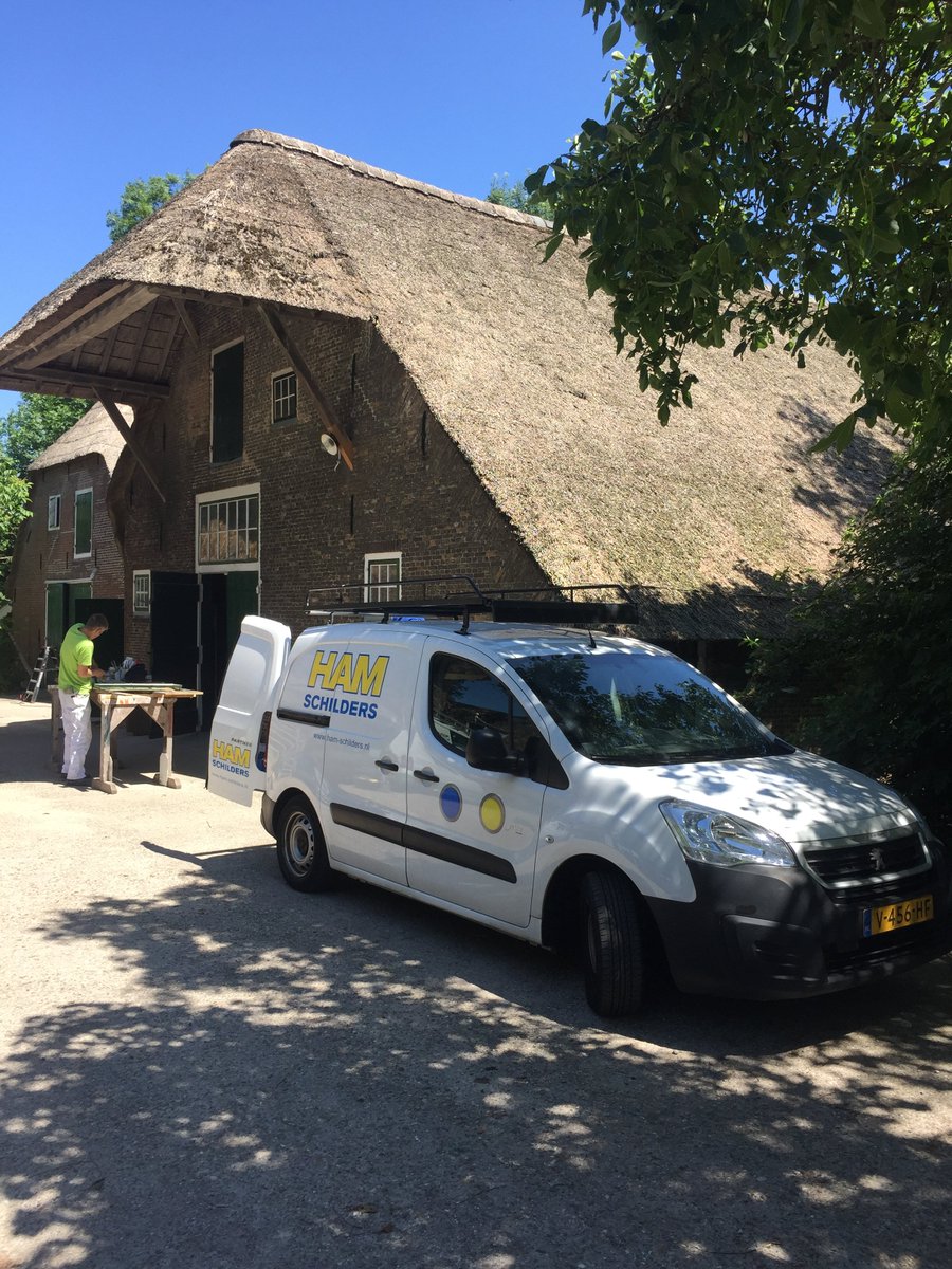 Namens <a href="/denhoedaannemer/">den Hoed Aannemers</a> prachtig werk om Rijksmonument, Boerderij "De Kruithof" in Leerdam te mogen schilderen.

#rijksmonumenten