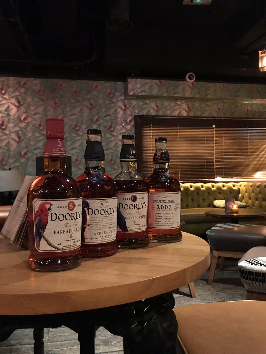 DoorlysUK's tweet photo. Last night @BurlockLondon we rewarded those brave enough to get out of the sunshine with glasses of delicious Rum from @foursquare_rum, Barbados! #AuthenticRum #SingleBlendedRum https://t.co/1em3sgNxPK