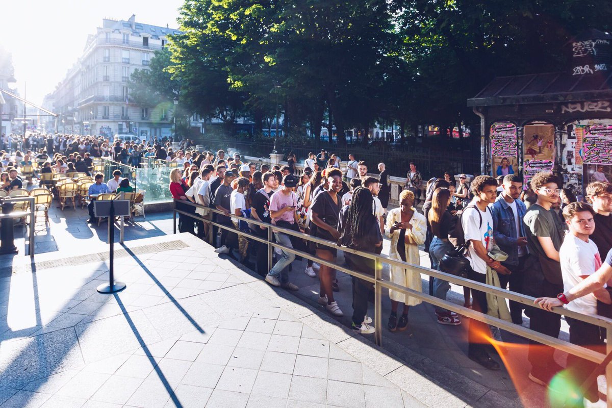 ComeAndDofr's tweet photo. Fourth edition of @asics Paris at @gaitelyrique

@unrtd.co @asicstiger #unrtd
#France #Paris 
#music #livemusic 
#sneakers #shoes @asicseurope
#art #design #digitalart #experiential 
#japan  #designer #creative
#event #eventmanagement #comeanddo https://t.co/tXvbKP7sJz