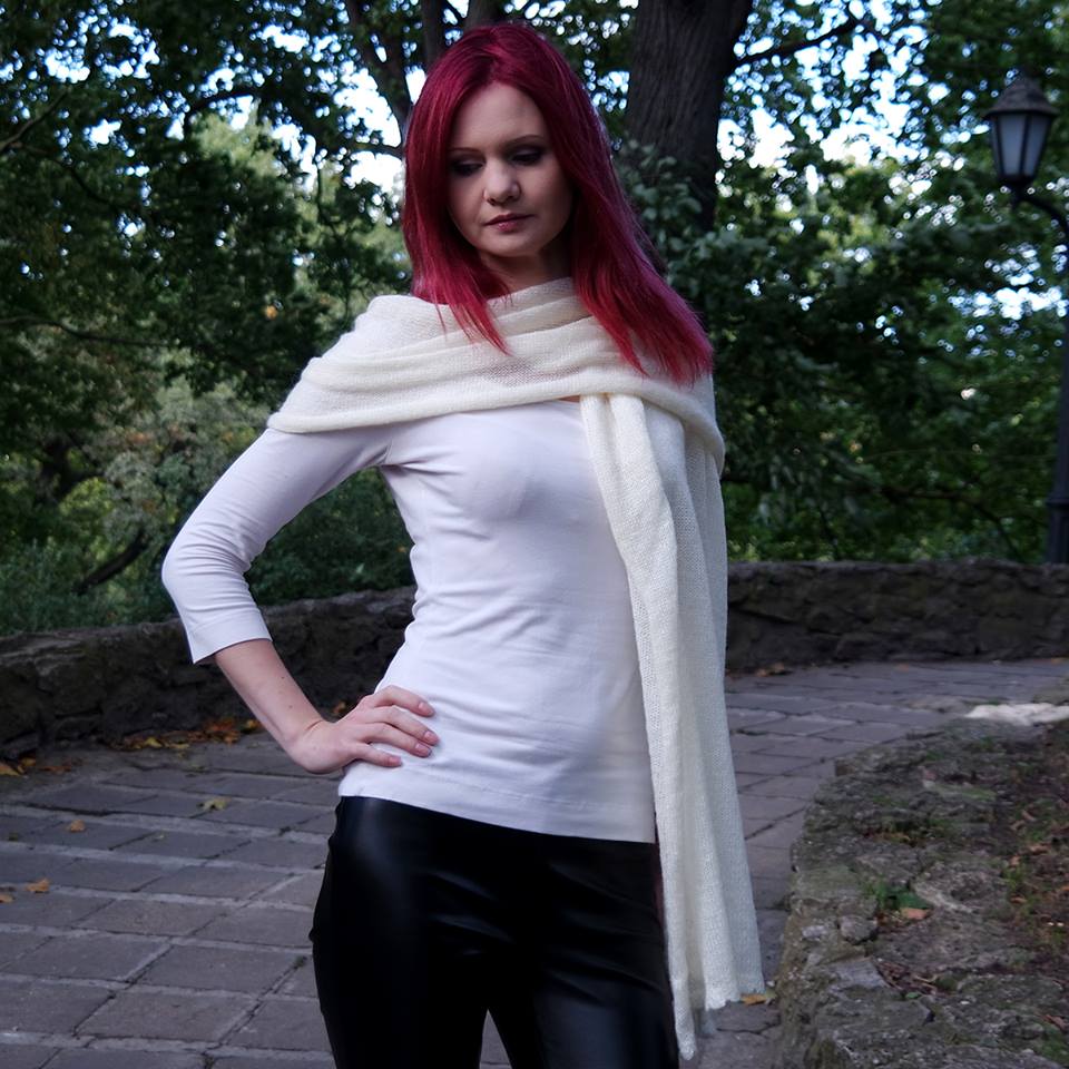 SuperSoftKnits's tweet photo. #BridalShawl #Ivory #Knit #Wedding #Shawls #woolscarves #wraps #White #mohair #Cape #LongScarf #giftforher
https://t.co/d1ks9ExzRu @etsy https://t.co/xWLPWS4EEX