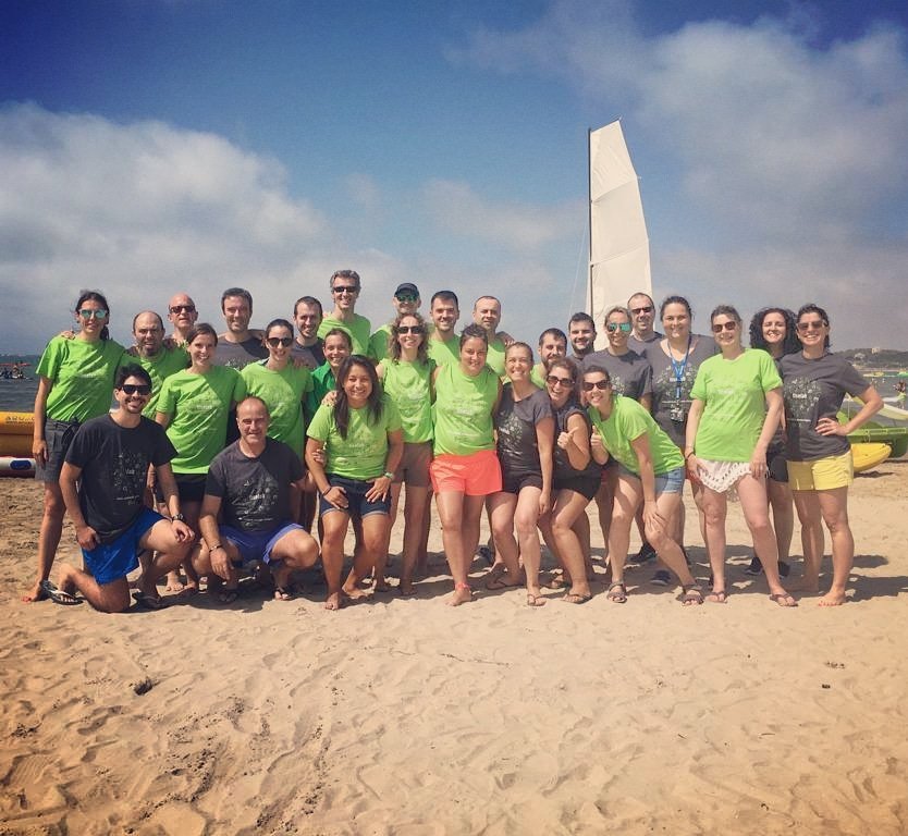 tiselab's tweet photo. Día fantástico entre compañeros disfrutando de la playa en el evento de verano de #Tiselab 🏖😀
#reflexion #holidays #summer19 #microbiology #pharma #solucionesGxP #Industria #laboratory #salaslimpias #esterilización https://t.co/NoNc8x2guT