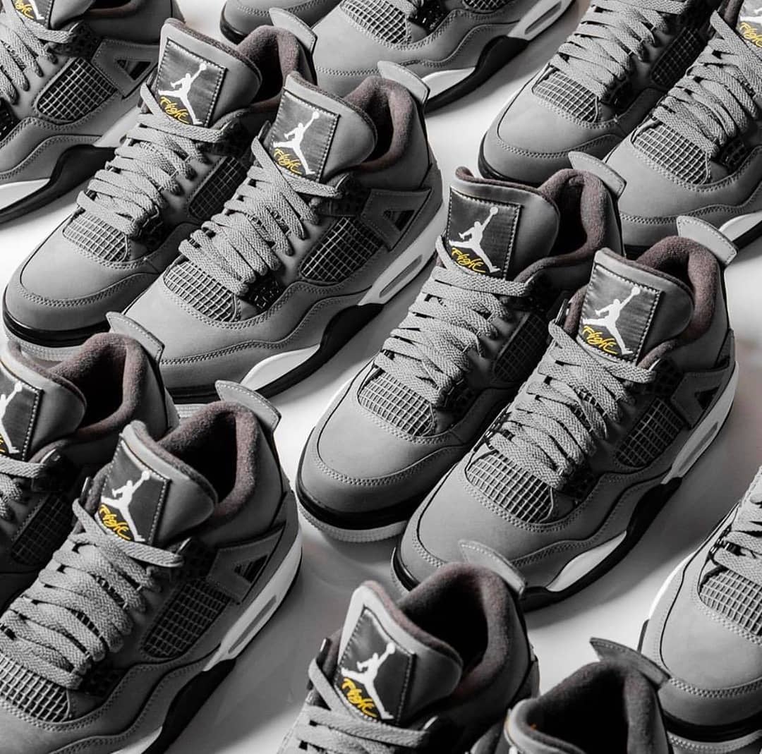 スニーカー買うならスニダン スニーカーダンク على تويتر 抽選開始 Nike Air Jordan 4 から04年にリリースされた人気カラー Cool Grey が待望の復刻 Snsのアプリ抽選が開始 国内価格 23 760 国内発売 19年8月30日 T Co O4foots5at