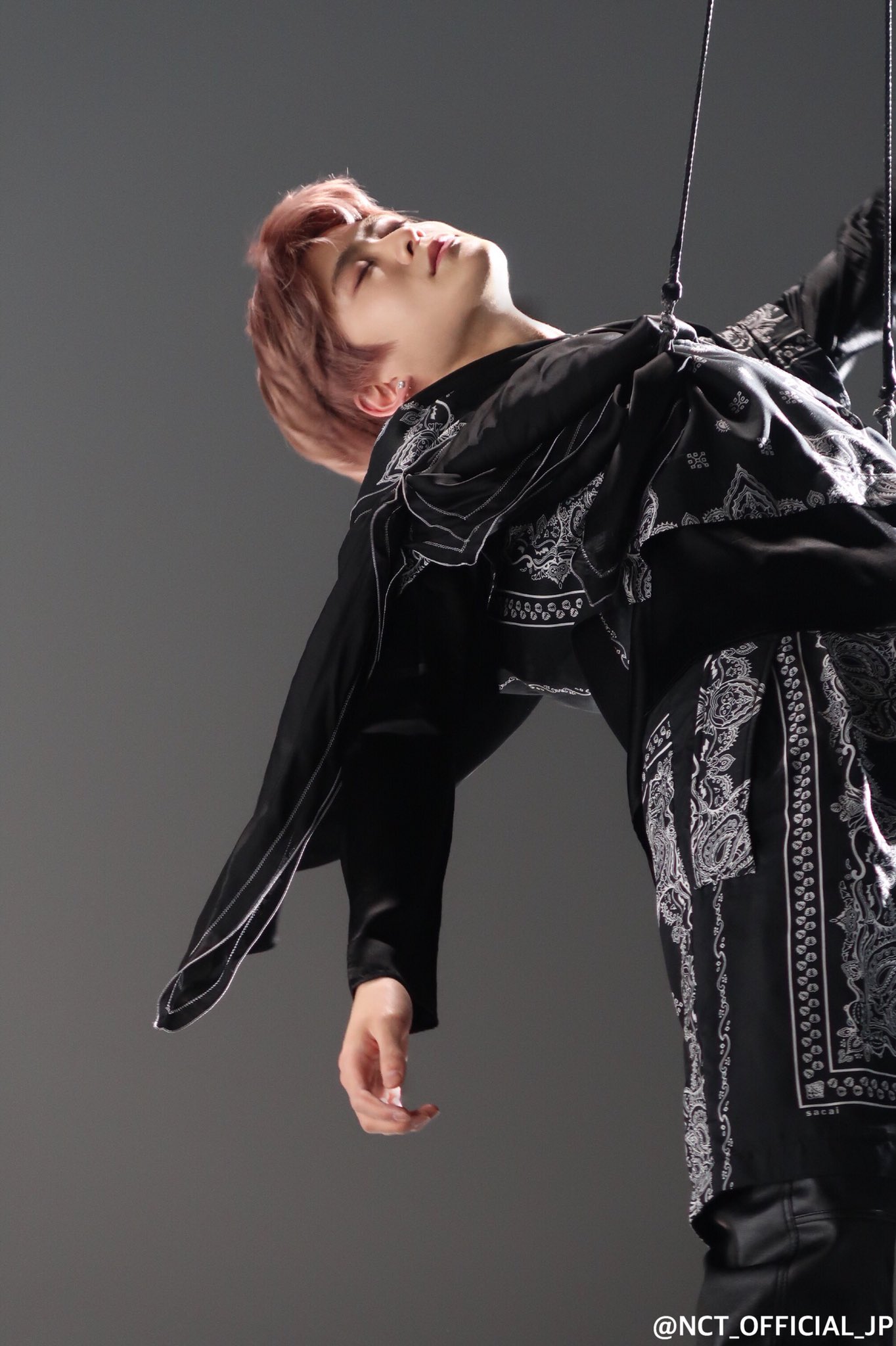【激レア】【1点限り】NCT127 superhuman ジェヒョン　ポスター 公式サイト】正規ブランド品通販 激レア】【1点限り】NCT127