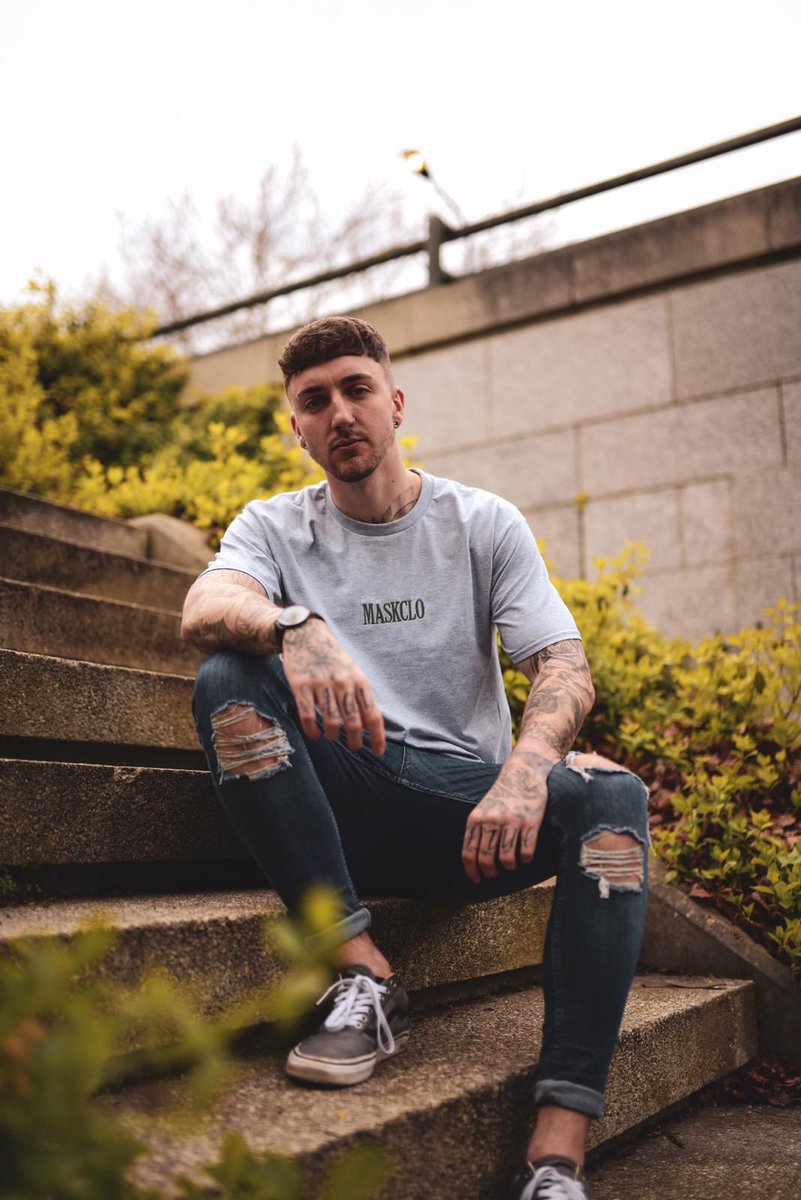 maskclo's tweet photo. Grey classic fit t with embroidered detailing | Don’t forget when you order 1 T-Shirt you get another with 20% off! 

🌐 https://t.co/AmrpZELbs5 https://t.co/GrgHIsxcEQ