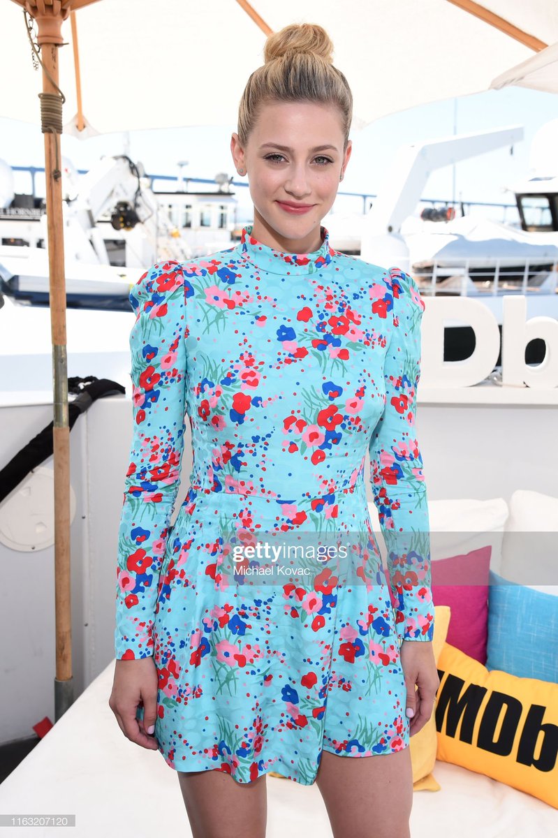 bestarchiebetty's tweet photo. 📸| Kj and Lili for IMDboat 

#SDDC2019 #Barchie #Riverdale https://t.co/D8vgRI5NAb