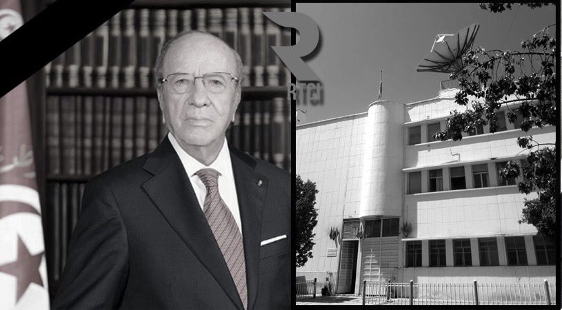 "La Tunisie pleure l’un de ses plus grands Hommes, le président de la République, Béji Caid Essebsi, qui a consacré sa vie pour servir son pays, défendre son invulnérabilité, sa souveraineté et son caractère civile" lit-on dans le communiqué de la présidence. #BejiCaidEssebsi