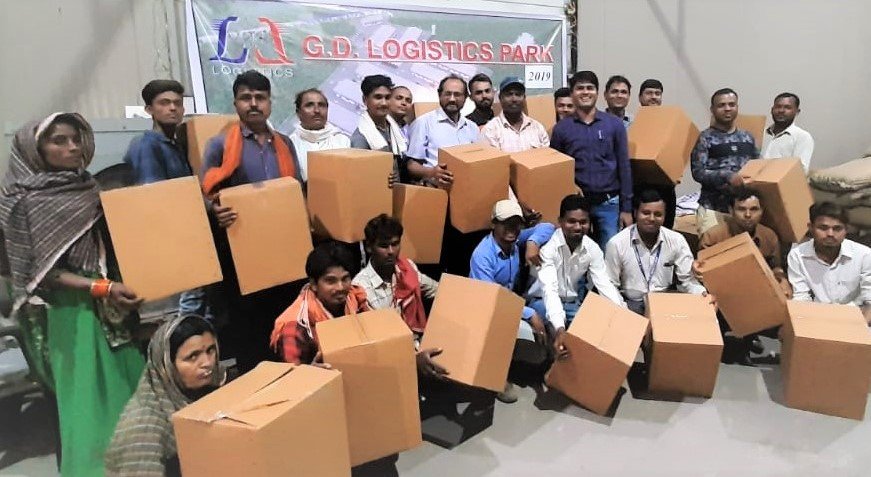 LLLOGISTICS's tweet photo. We are making a lot of changes, Doing business the right way is extremely important. The business of business should not be about money.
It should be about responsibility.
"Always remember that with privilege comes responsibility"
#GDLOGISTICSPARK #LLLOGISTICSPVTLTD #CSRACTIVITY https://t.co/6HfDGD1kWG