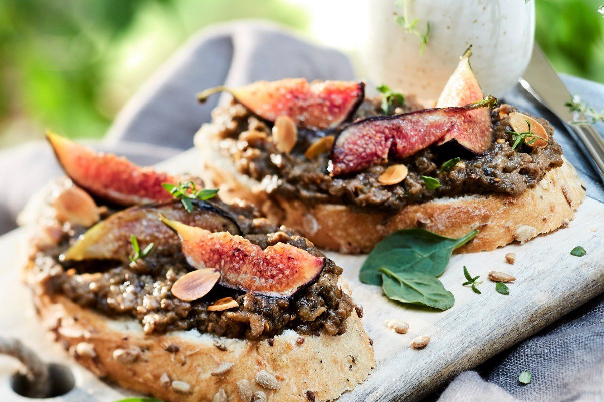 Caviar d'aubergines à l'#apéritif, à partager sans modération ! fcld.ly/r4p33wy