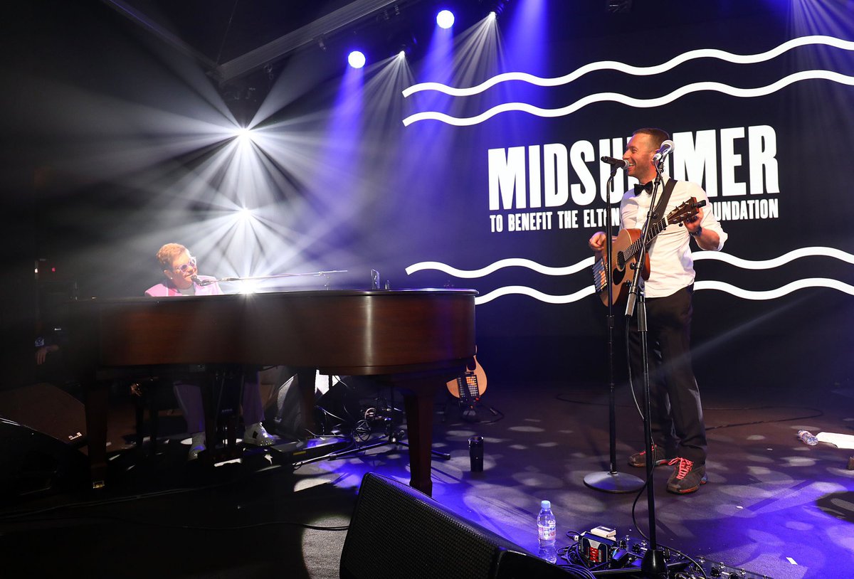 coldplaying's tweet photo. Chris Martin performing with @eltonofficial at the #EJAFMidsummer Party - July 24 https://t.co/46gegBJ42E