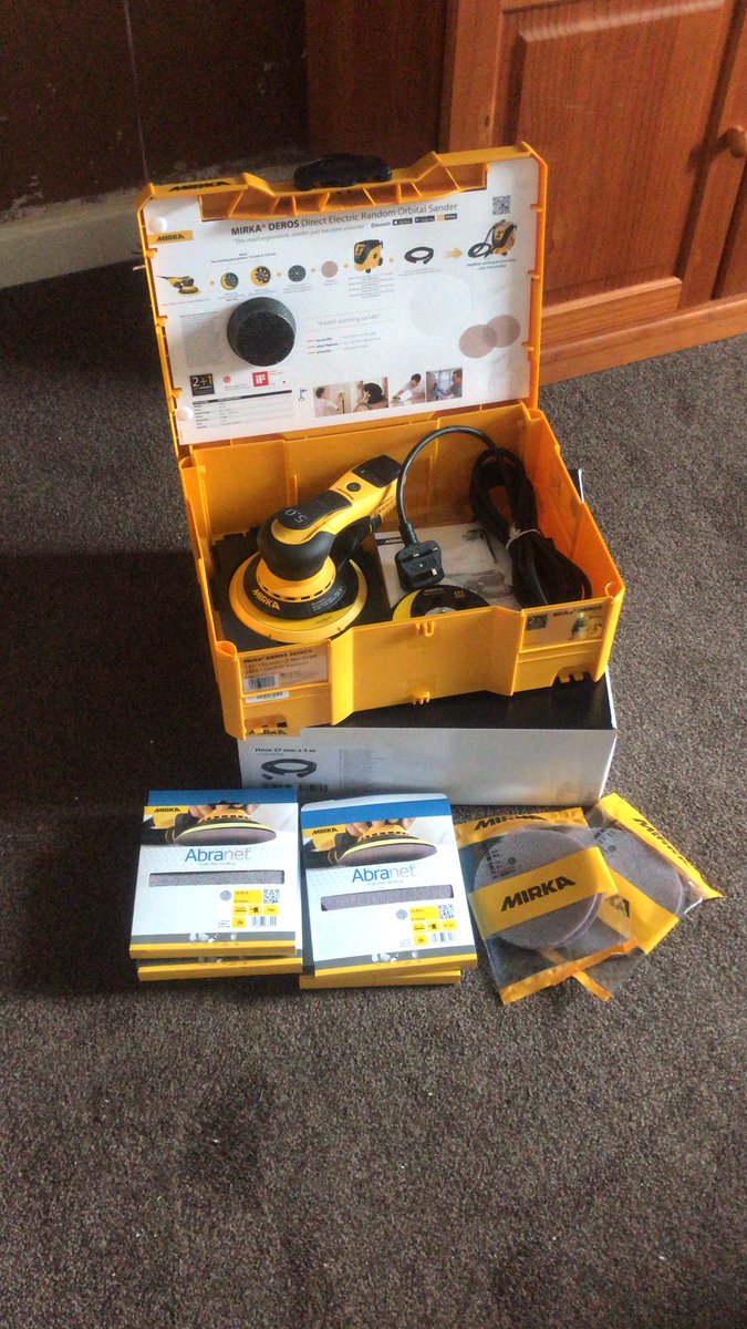 Got this bad boy delivered today from <a href="/MirkaUK/">Mirka UK Ltd</a> very very excited!!!!!! 🔥