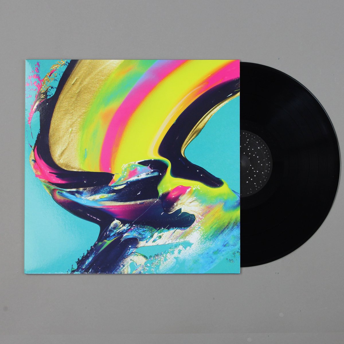 bleep's tweet image. Shipping Now:
Datach'i - Bones
Timesig

bleep.com/release/134154…

Compared to the frenzied breakcore of his early work, this music is far calmer - there is still great attention to detail in the album’s production, but these tracks generally coast rather than glitch

@datachi_