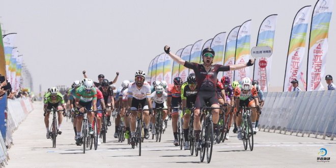 #TDQL2019 🇨🇳 <a href="/RoyEefting/">Roy Eefting</a> <a href="/MEMILprocycling/">MEMIL Pro Cycling</a> gana la etapa 11 del <a href="/TDQL_Official/">Tour of Magnificent Qinghai</a>
✓ Manuel Peñalver <a href="/BurgosBH/">Burgos Burpellet BH</a>
