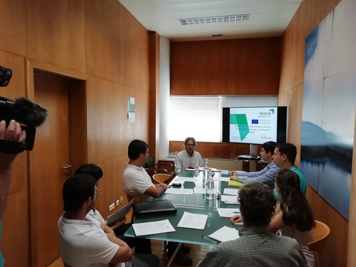 RESORproject's tweet photo. AREAM partner from Madeira also organised last July 16th a very succesfull clarifying session about the #energy component of Valorizar 2020, an incentive system which enables the application of ERDF funds in Madeira. Thank you to all participants! https://t.co/eDGhfL9ES0