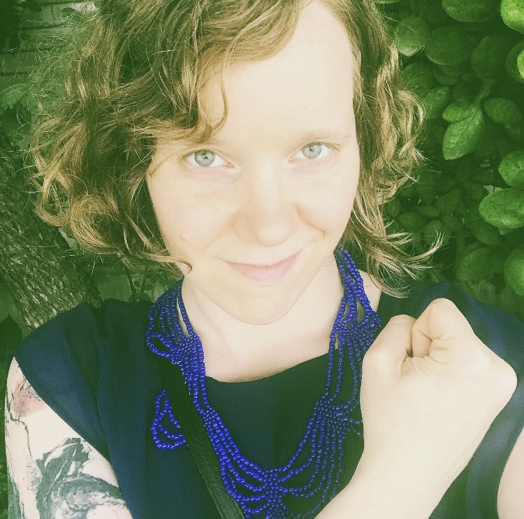 MalloryDowd's tweet photo. This rain has me feeling wild and longing for the ocean, that greatest and most rugged of edges between worlds. #selkie #oceanmagick #seoul https://t.co/v8uZS3hxOT