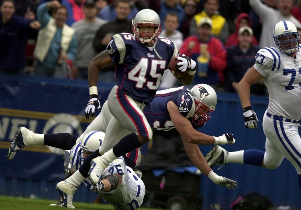 We've got Otis Smith days left until the  #Patriots opener!Smith had 2 stints with the Pats. He signed as a free agent for one year in 1996, then again for three years before the 2000 seasonIn all, Smith played 56 games with the Pats, recording 10 INTs & winning Super Bowl 36