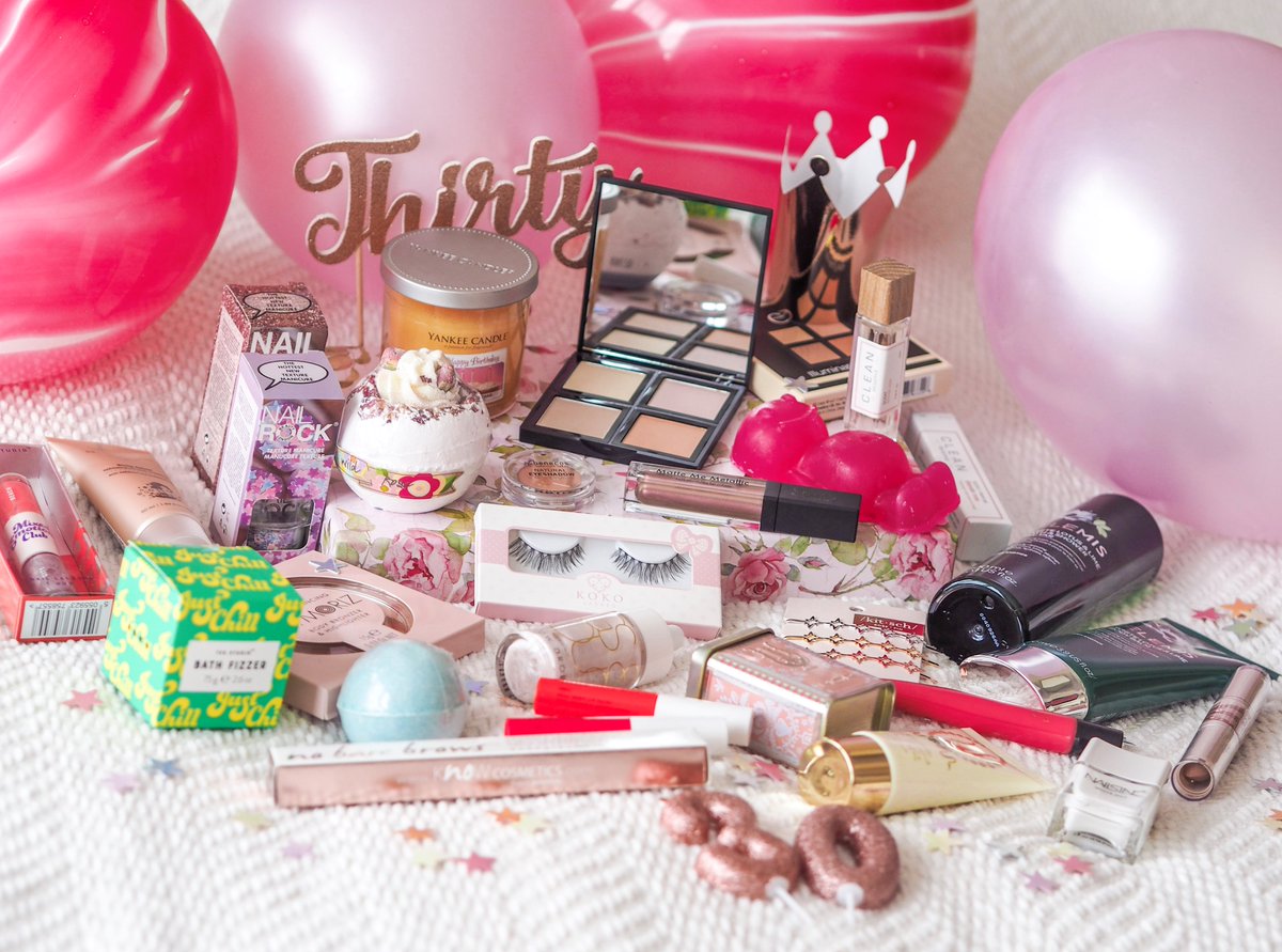 KatieKirkLoves's tweet image. ~ FOLLOW &amp;amp; RT to WIN my 30 PIECE GIVEAWAY to Celebrate my 30th Birthday!! ~
 
To gain more entries/prize details head over to the Blog &amp;gt;&amp;gt; bit.ly/2LFJJke &amp;lt;&amp;lt; 
Ends Aug 23rd Midnight. 

#Giveaway #Prize #RTtoWin #WinItWednesday #FreebieFriday #Competition #blogginggals