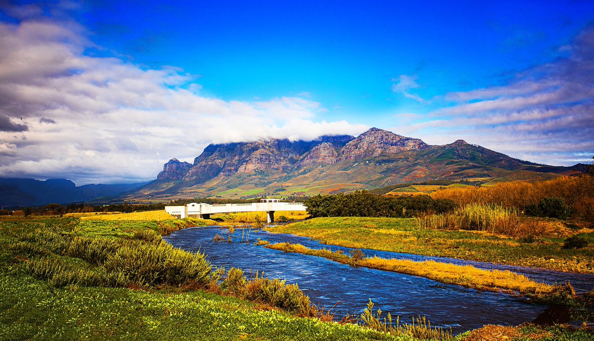 It's great to see the Berg River running strong again through <a href="/valdevieestate/">Val de Vie Estate</a>.

#ValleyofLife