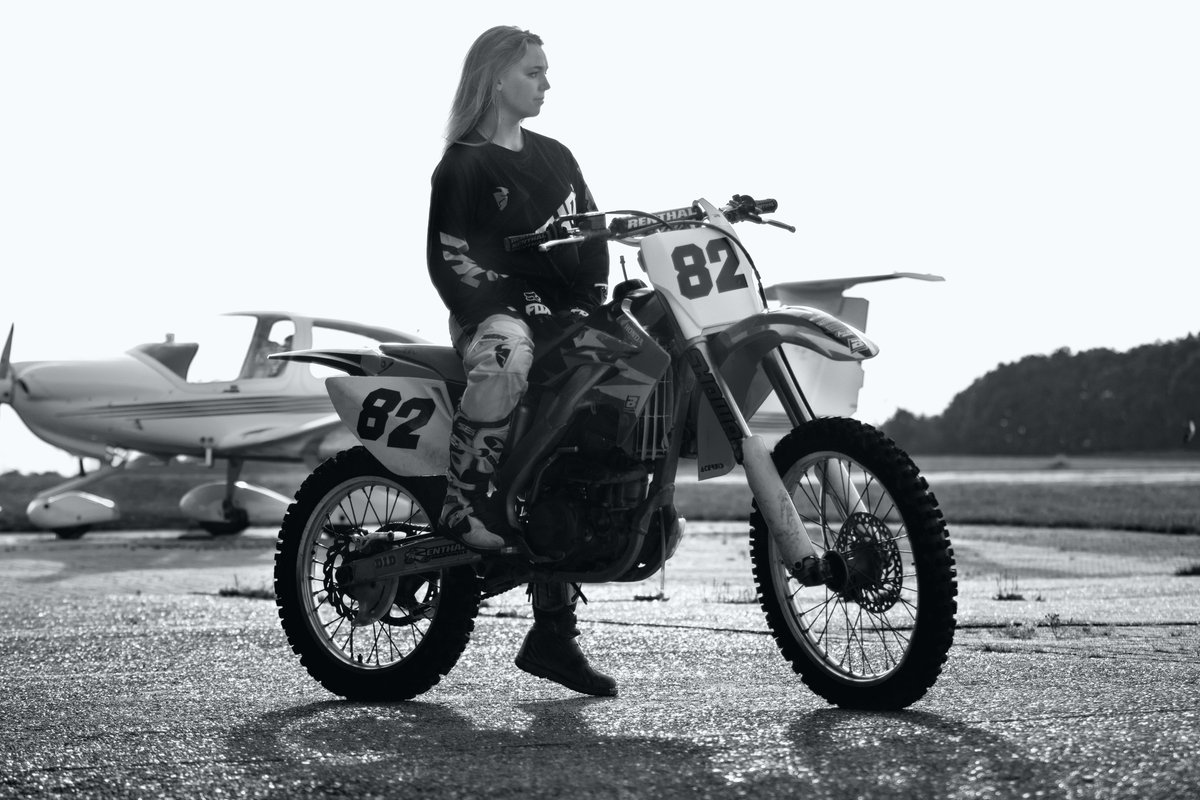 Hatte gestern mein erstes Portrait Shooting und Damn das mach ich öfter 🕵️‍♂️ Wer also Nähe Dithmarschen wohnt.. psst ich mach jetzt auch Portraits 🤠 Model: Amy Söth