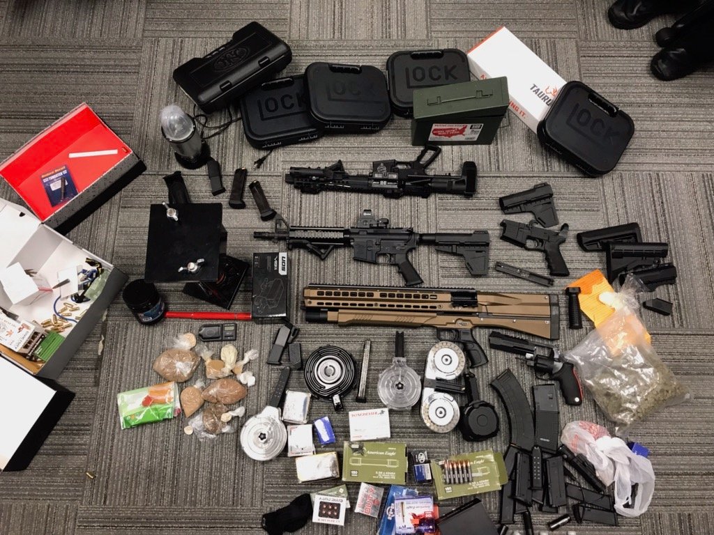 With 2 recent homicides in Evanston, <a href="/CincyPD/">Cincinnati Police Department</a> has focused our efforts there resulting in this recent seizure of drugs, guns, and high capacity magazines.  Great work by our Gang and Fugitive Apprehension Units!