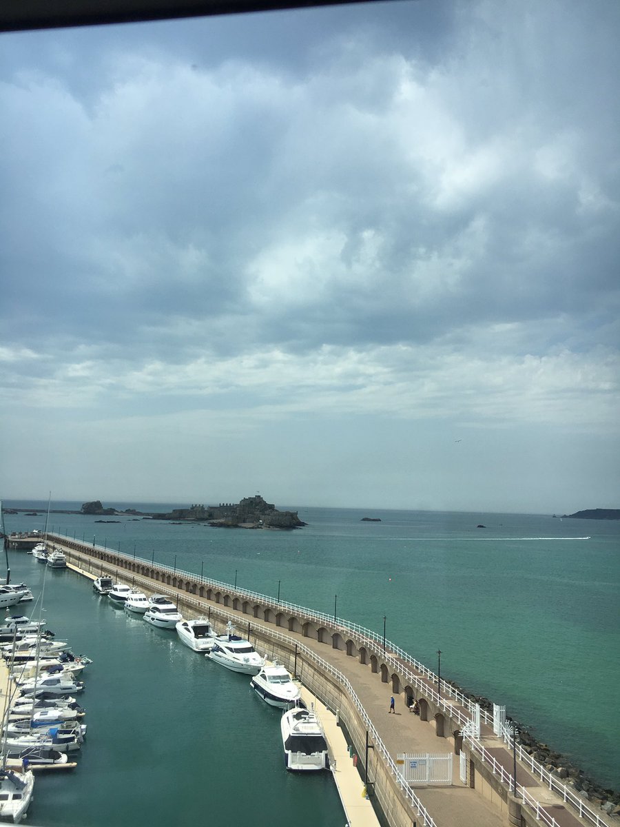 nic_Locke's tweet photo. Beautiful #jersey #afternoontea with our lovely Travel Partners #Travelmaker @RadissonBlu @CI_Coop https://t.co/HUmzQevDjY
