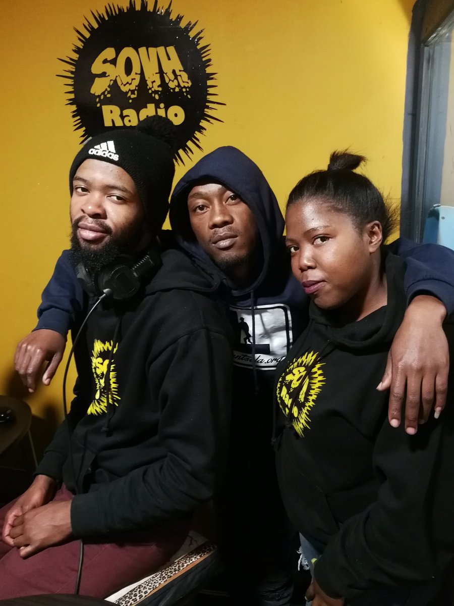 4Ways_Clique's tweet photo. A dope show we had thank you to everyone that took their time to listen and a big shout out to @sovh_radio for hosting us. 🙏🏾 https://t.co/uUk4w78LoA