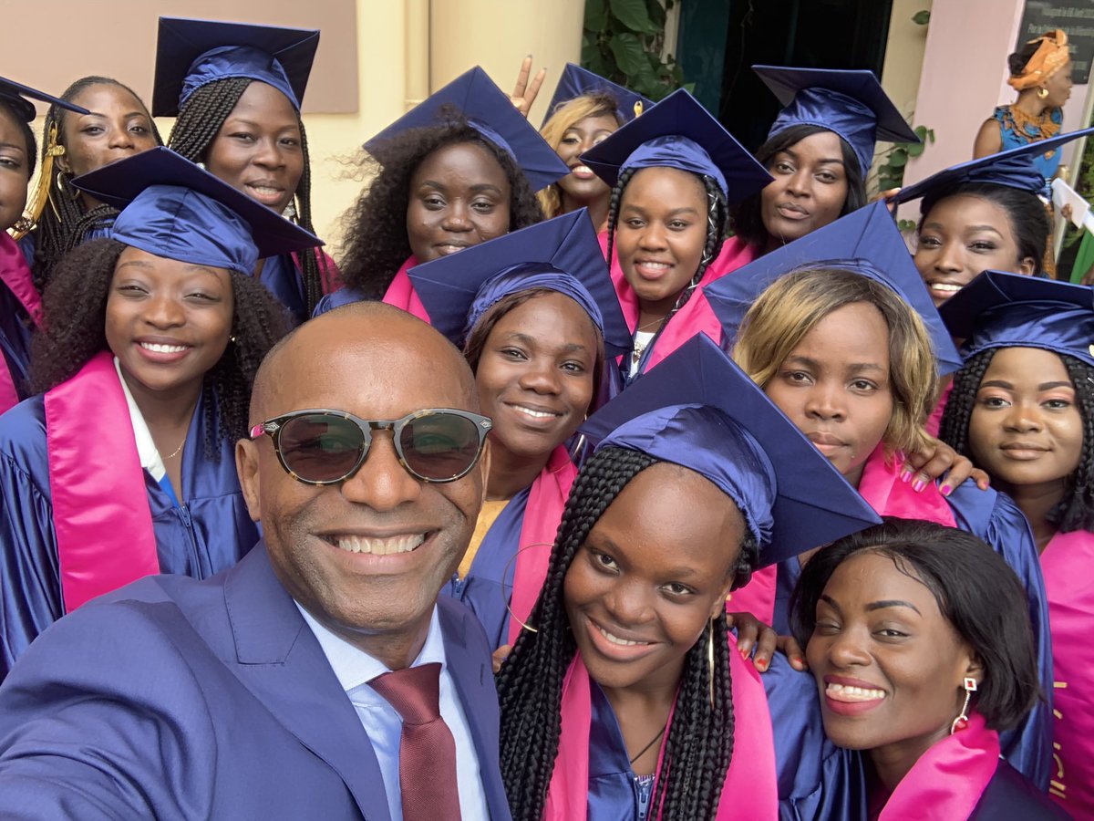 Graduation de la promotion WHISPA 4.0 ce jour! Je suis si fier, si ému!