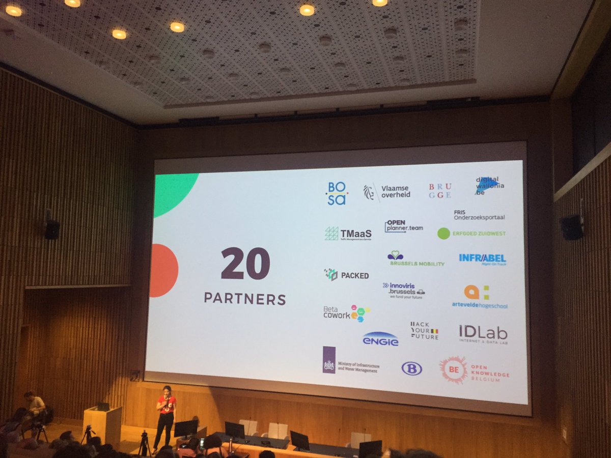 Fantastische projecten, fantastische studenten - tof om deel uit te maken van #oSoc19 #TMaaS