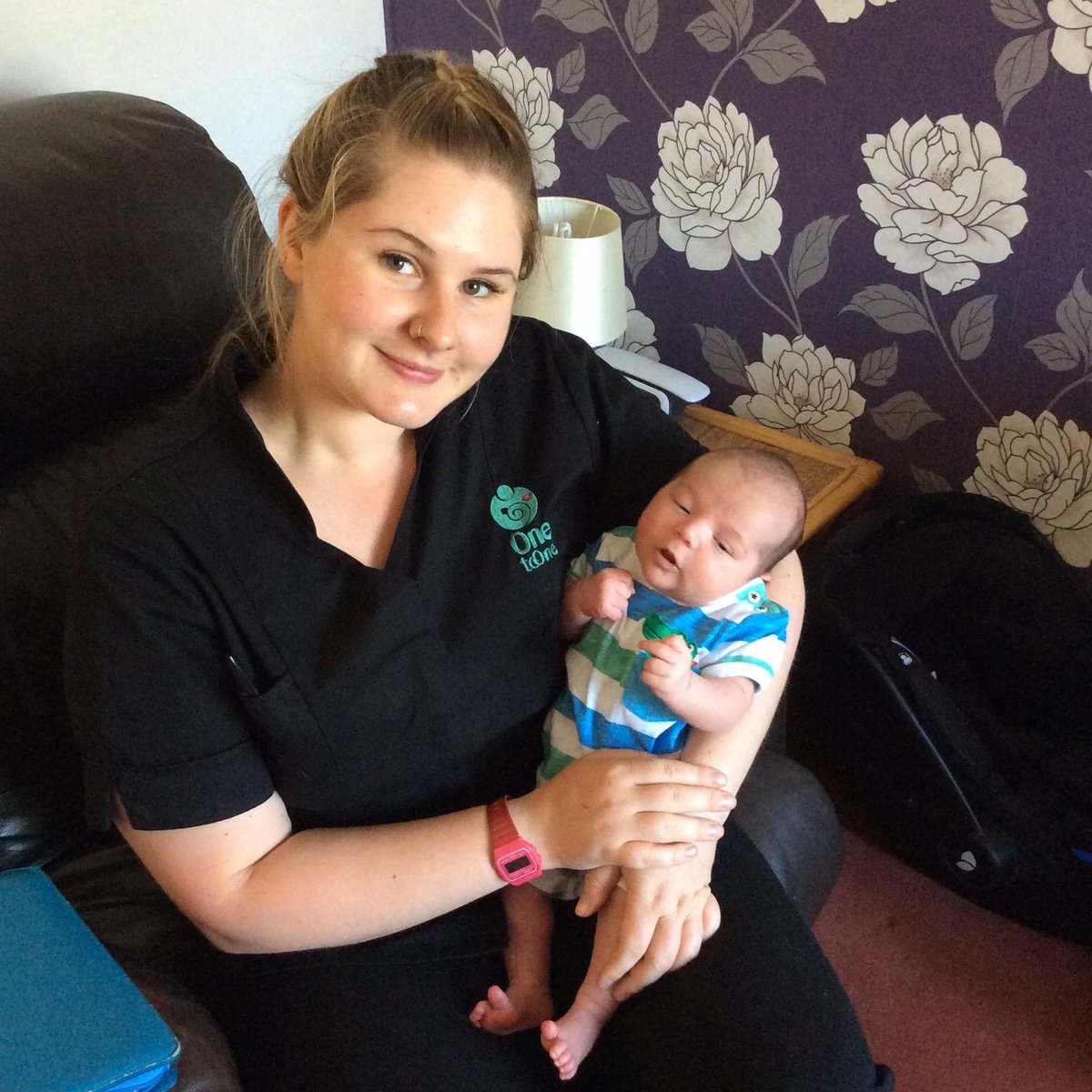 Kirsty’s favourite thing about being a midwife is supporting women and their families to make informed decisions based on knowledge, not fear, so that they can have a positive #pregnancy and #birthexperience.

Learn more about One to One Midwives here > onetoonemidwives.org